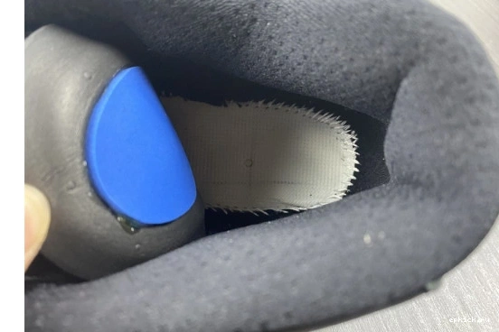 Rep EP 487471-022 14 Defining Jordan - Pack 487471-022 DMP Moments Air Retro 0410